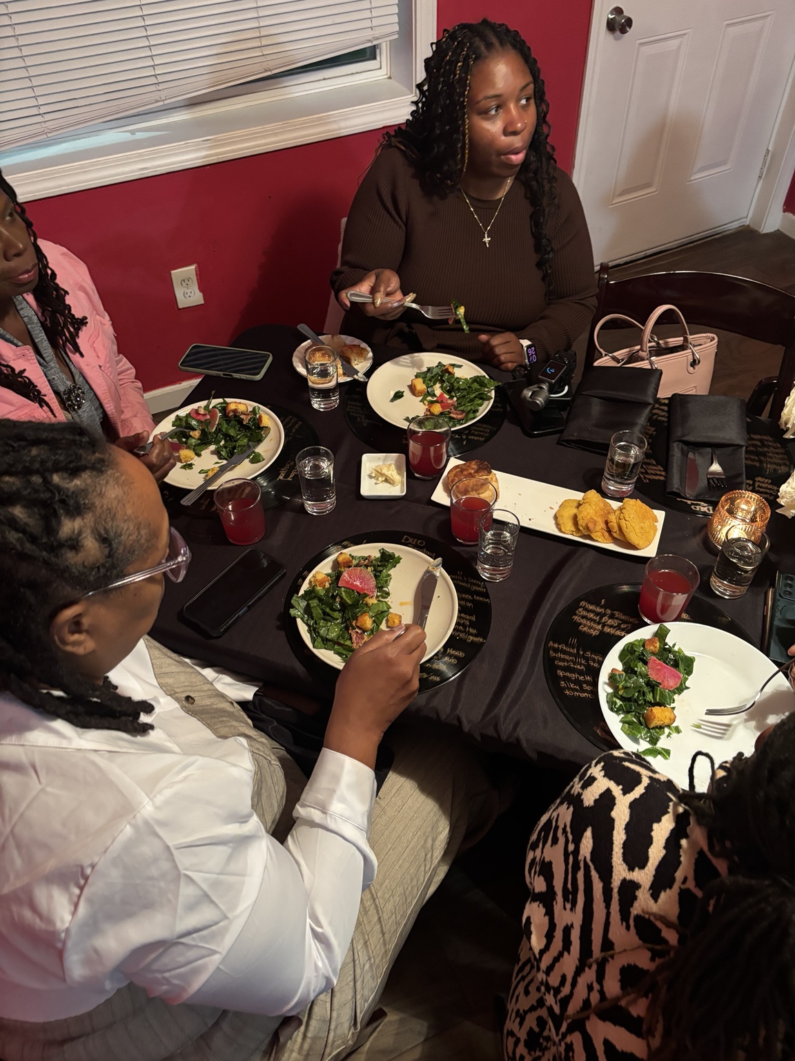 Guests sharing the first course
